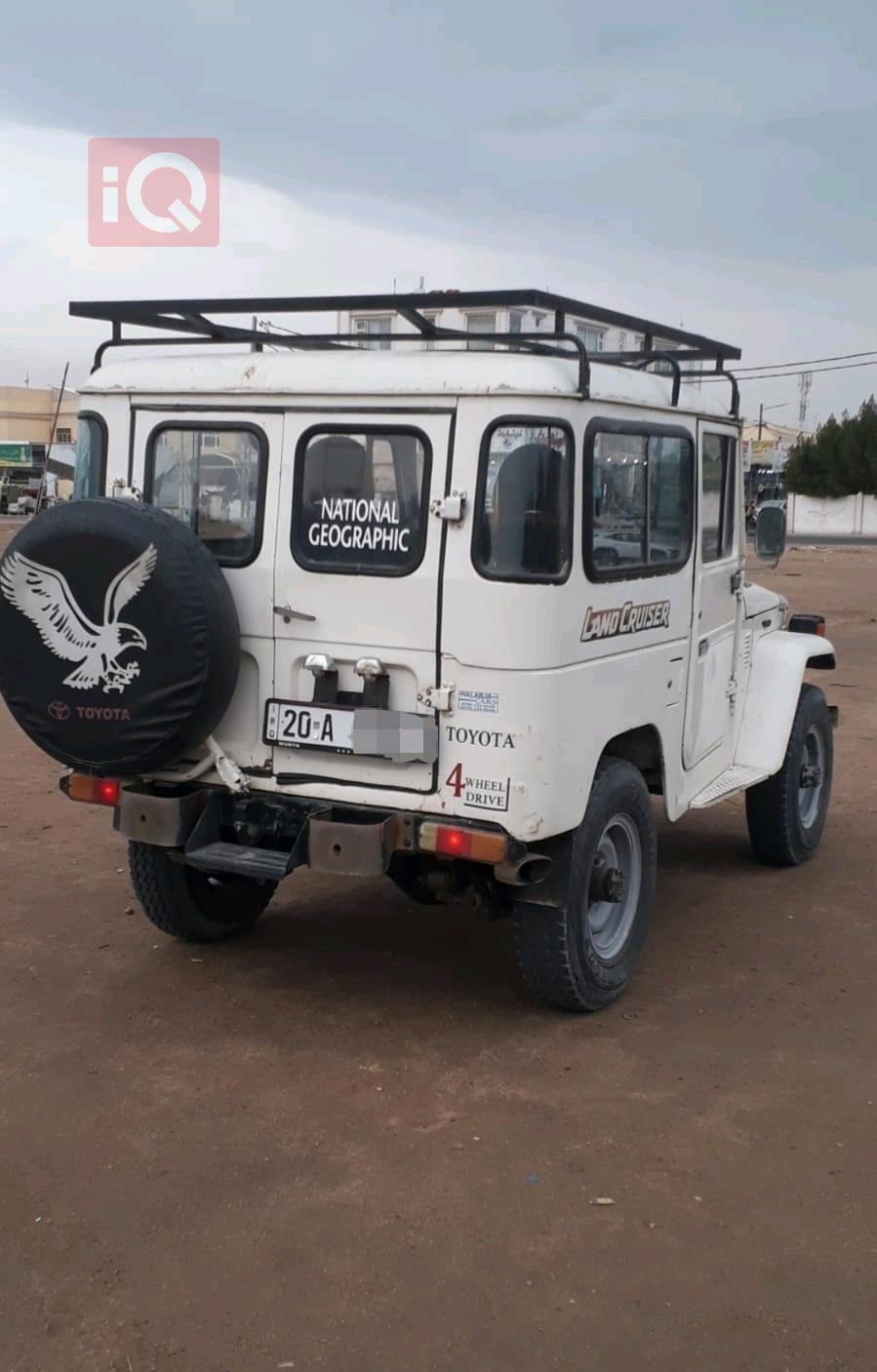 تۆیۆتا لاند کروزەر